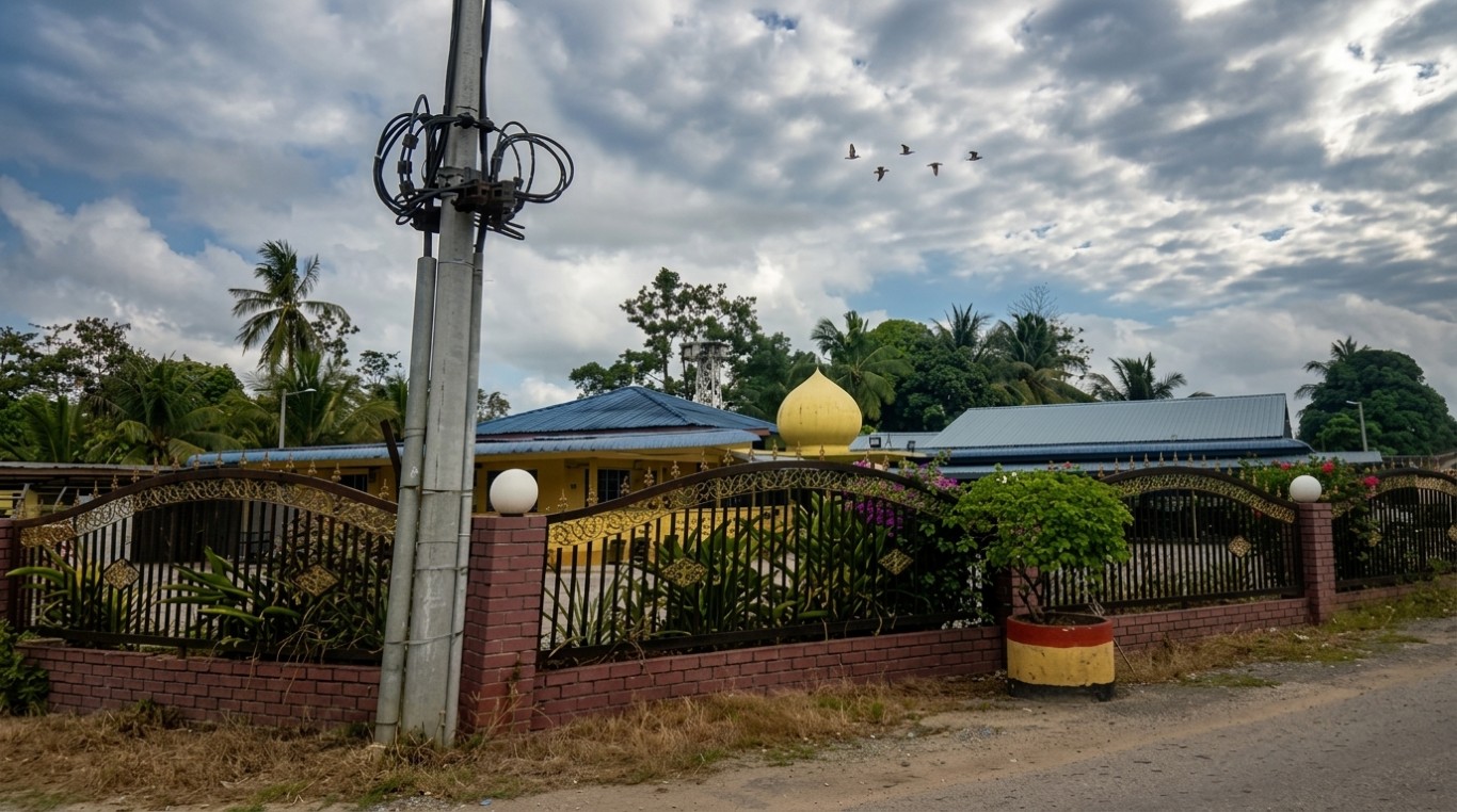 MASJID KARIAH KG. TENGAH GEMENCHEH in Negeri Sembilan