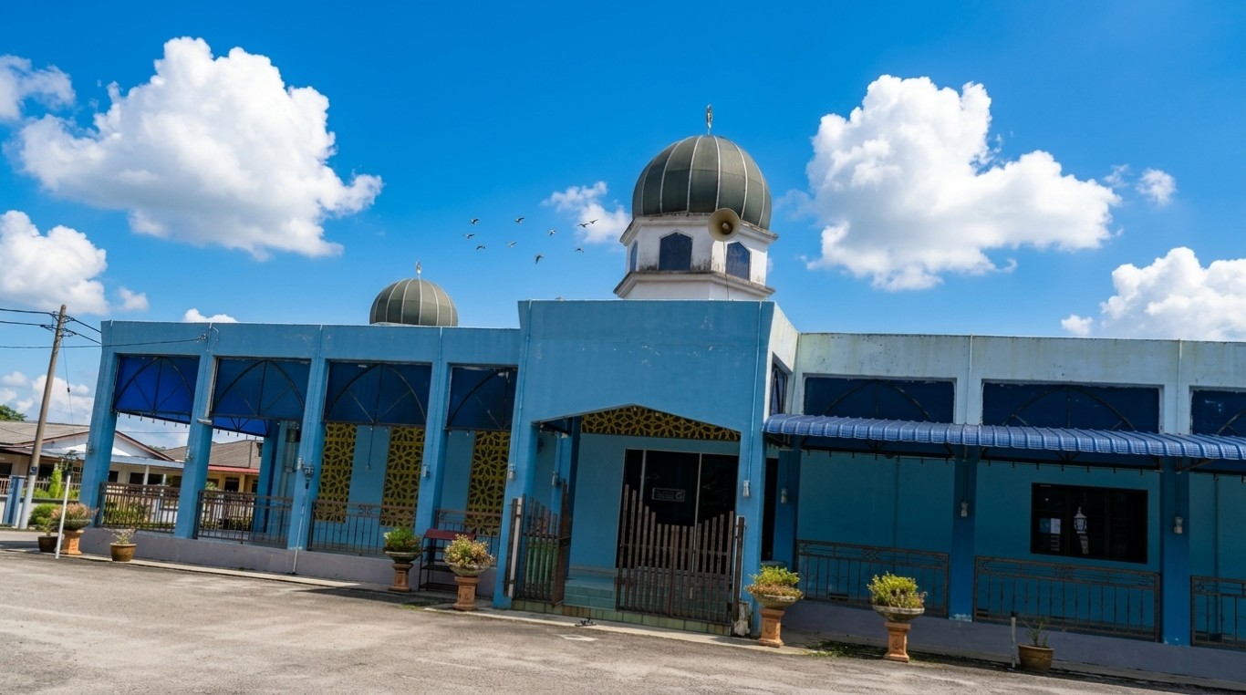 MASJID KG TANJUNG RESANG in Johor