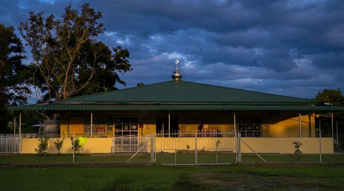 MASJID KG.TAMBULURAN in Sabah