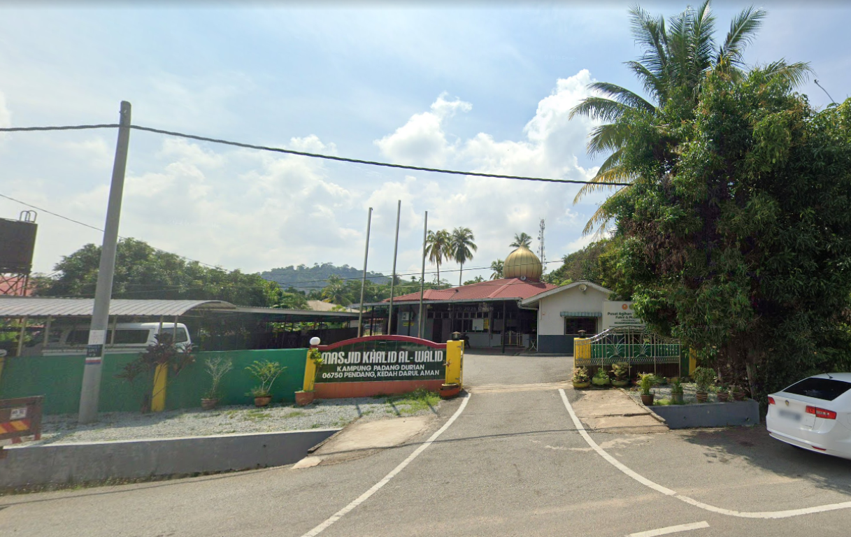 MASJID KHALID AL WALID PADANG DURIAN gallery image in Kedah