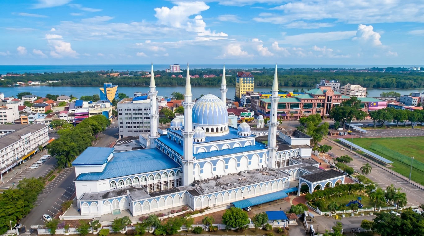 MASJID NEGERI SULTAN AHMAD 1 in Pahang