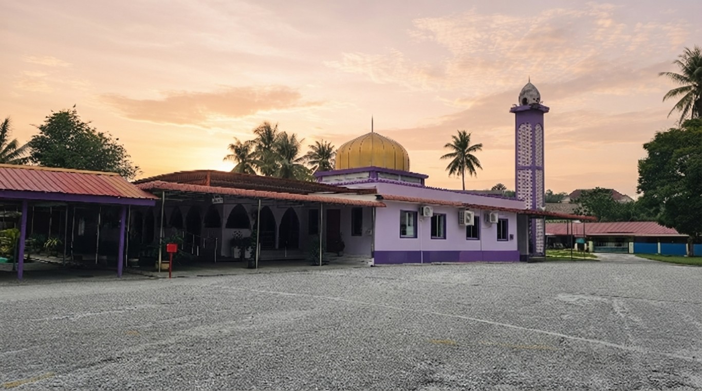 MASJID NURUL HAMIDIAH, in Perak