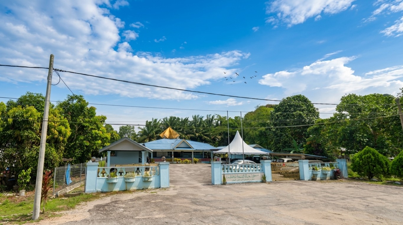 MASJID PARIT TARIMAN gallery image in Johor