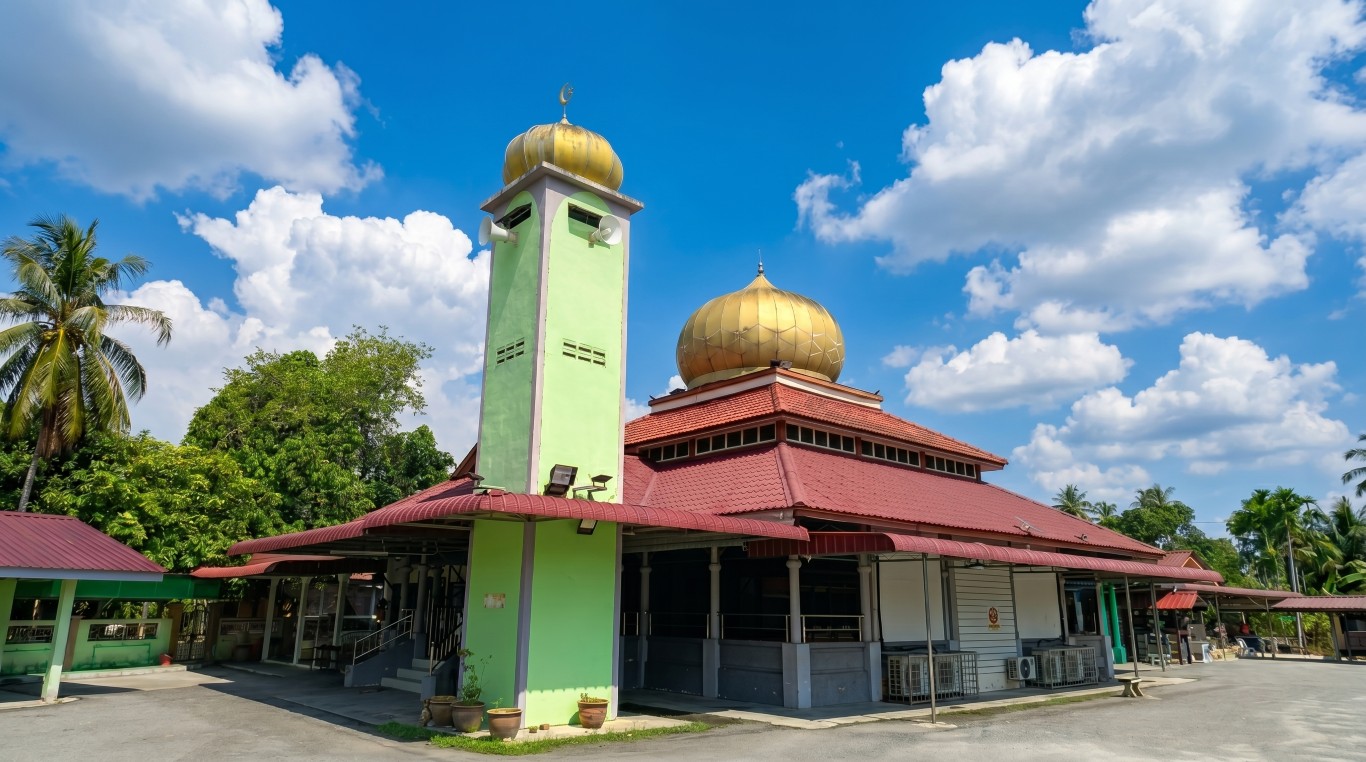 MASJID SEDAKA in Kedah