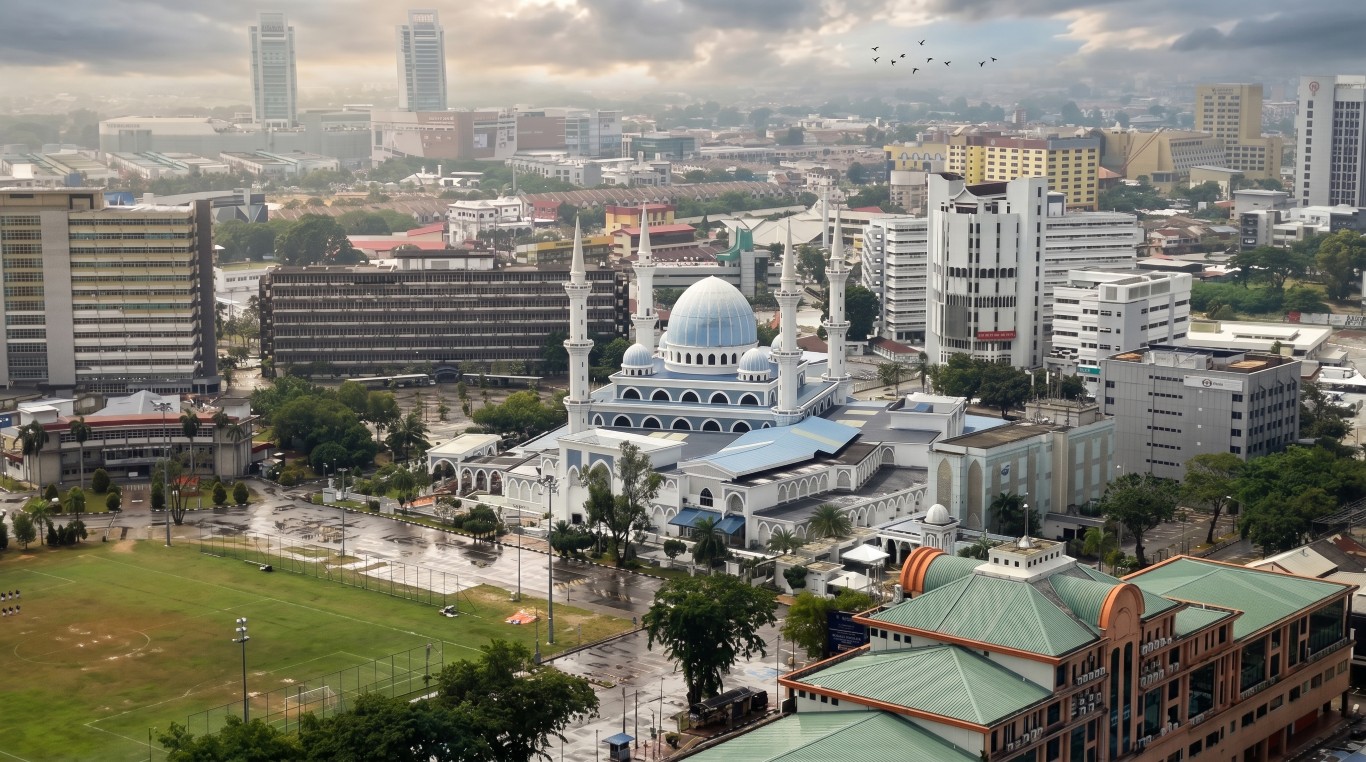 MASJID SULTAN AHMAD SHAH gallery image in Pahang