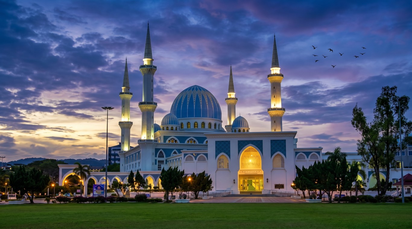 MASJID SULTAN AHMAD SHAH gallery image in Pahang