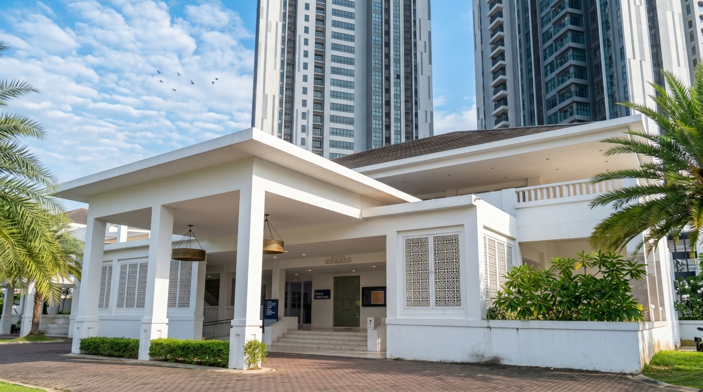 MASJID TUNKU LAKSAMANA TUNKU JALIL gallery image in Johor