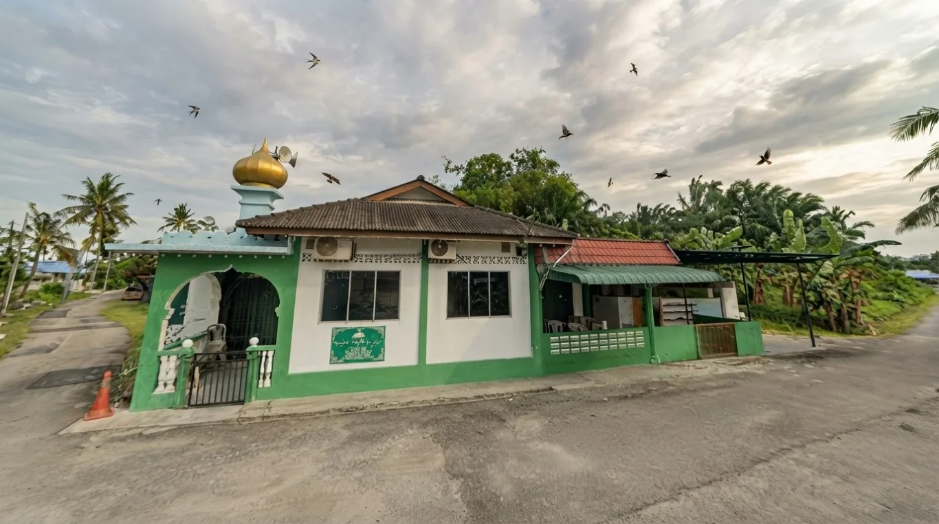 HAJAH HALIMAH, Johor