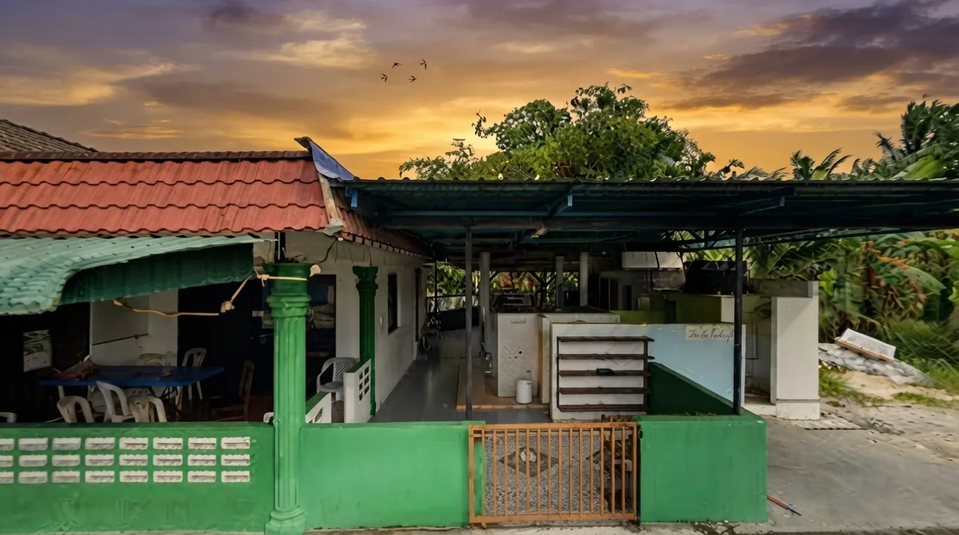 HAJAH HALIMAH, Johor
