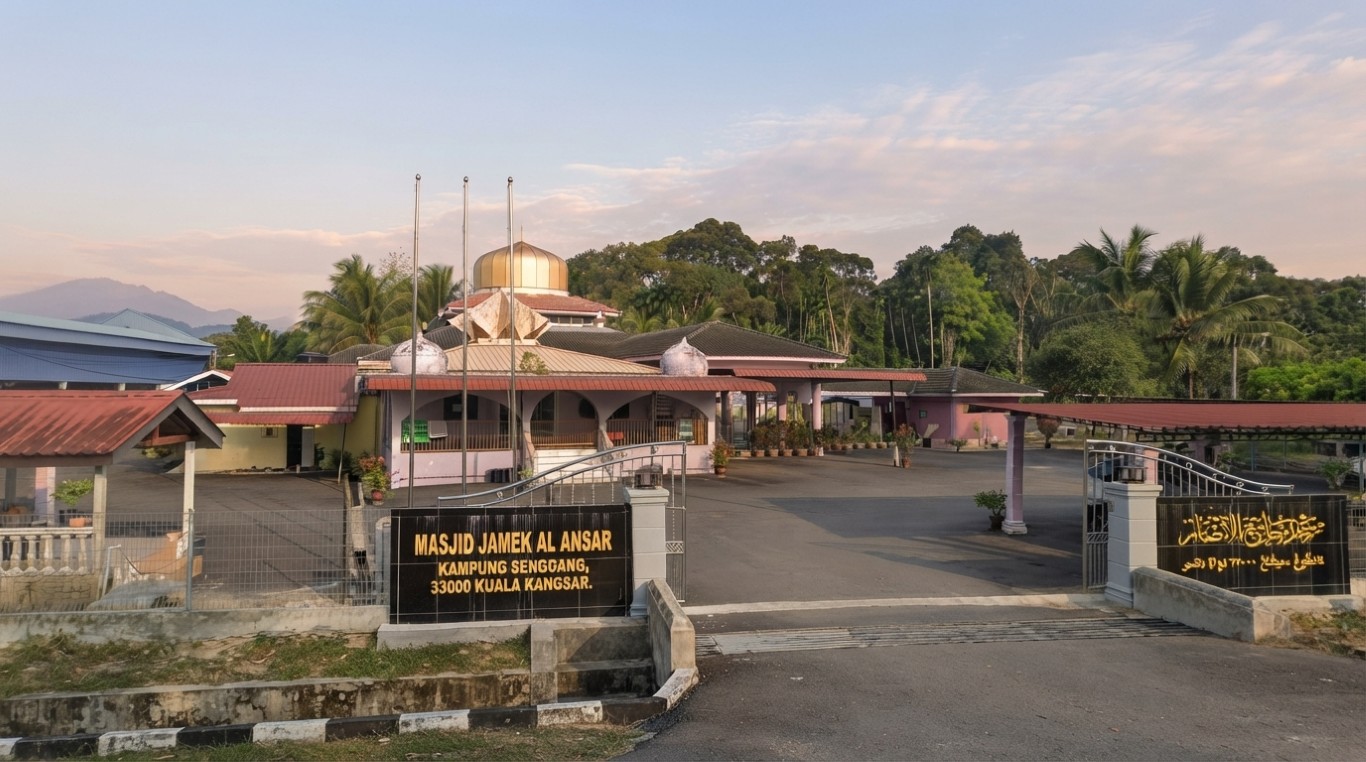 MASJID AL - ANSAR, KG SENGGANG in Perak