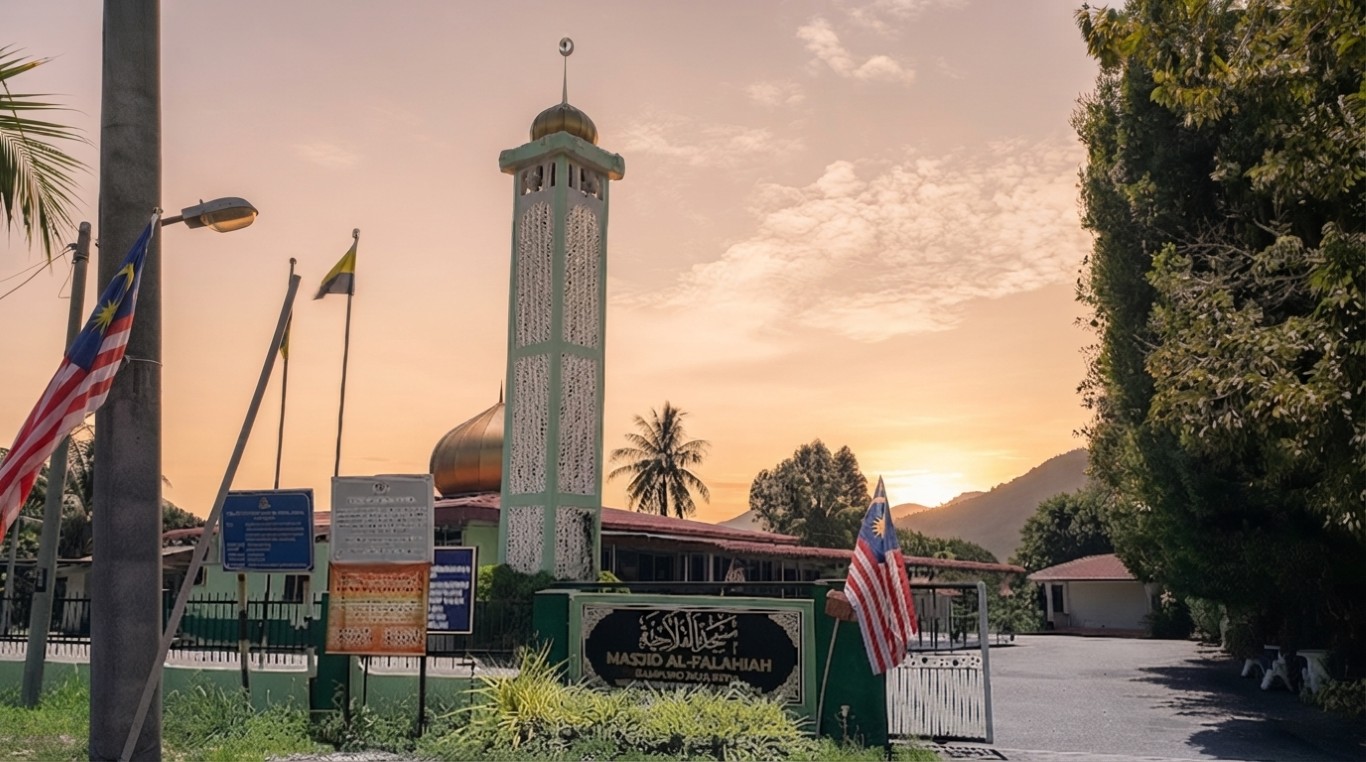 MASJID AL - FALAHIAH, KG JAYA SETIA in Perak