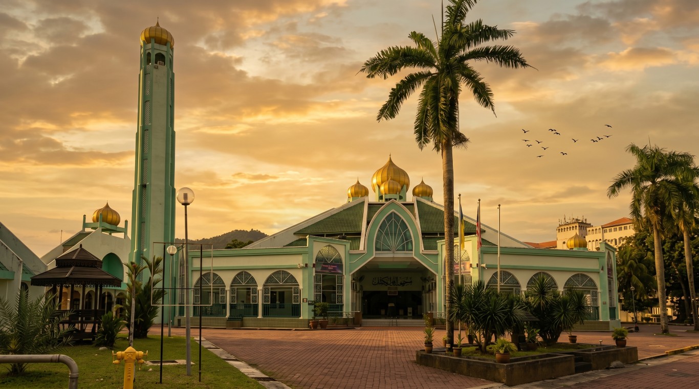 MASJID AL MALIK KHALID in Pulau Pinang