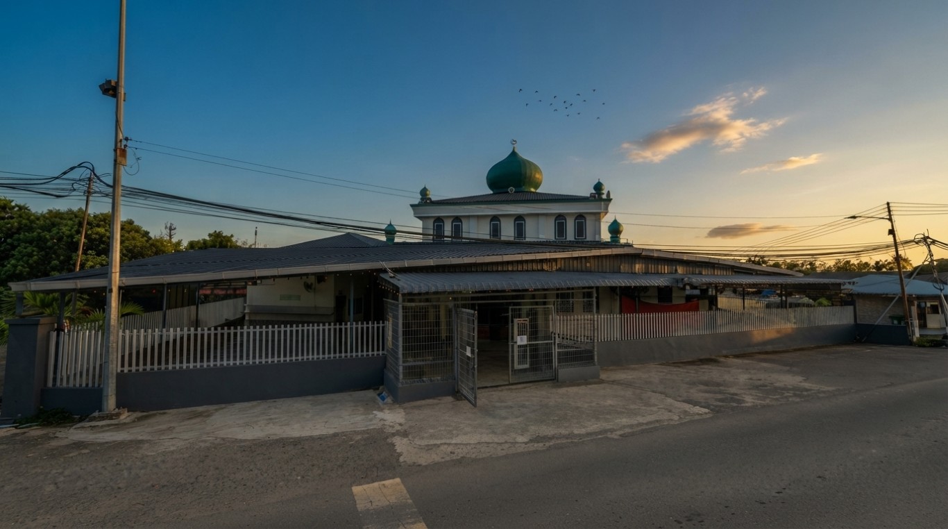 MASJID AL-HASSAN in Sabah