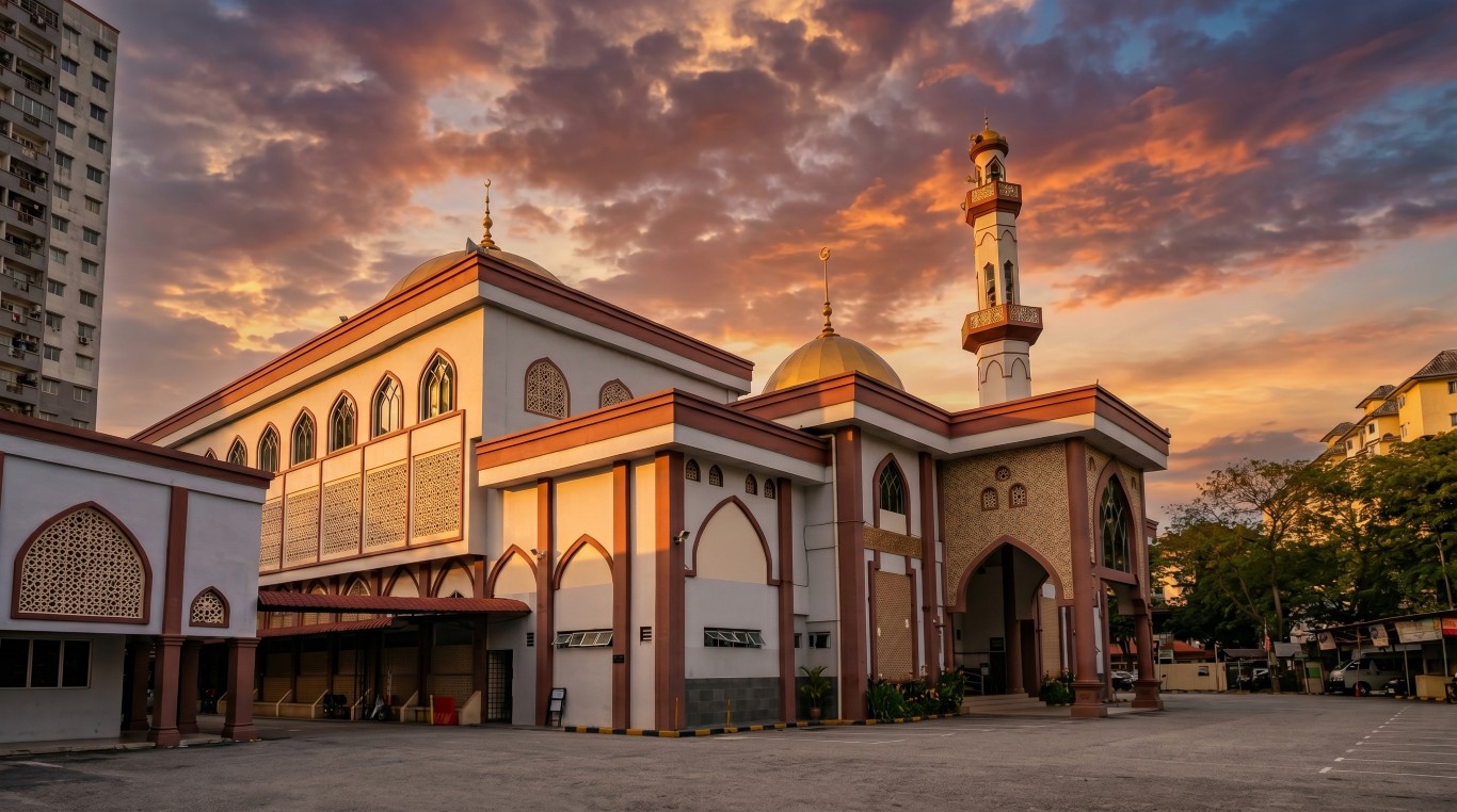 MASJID AL-MUQARRABIN, gallery image in Kuala Lumpur