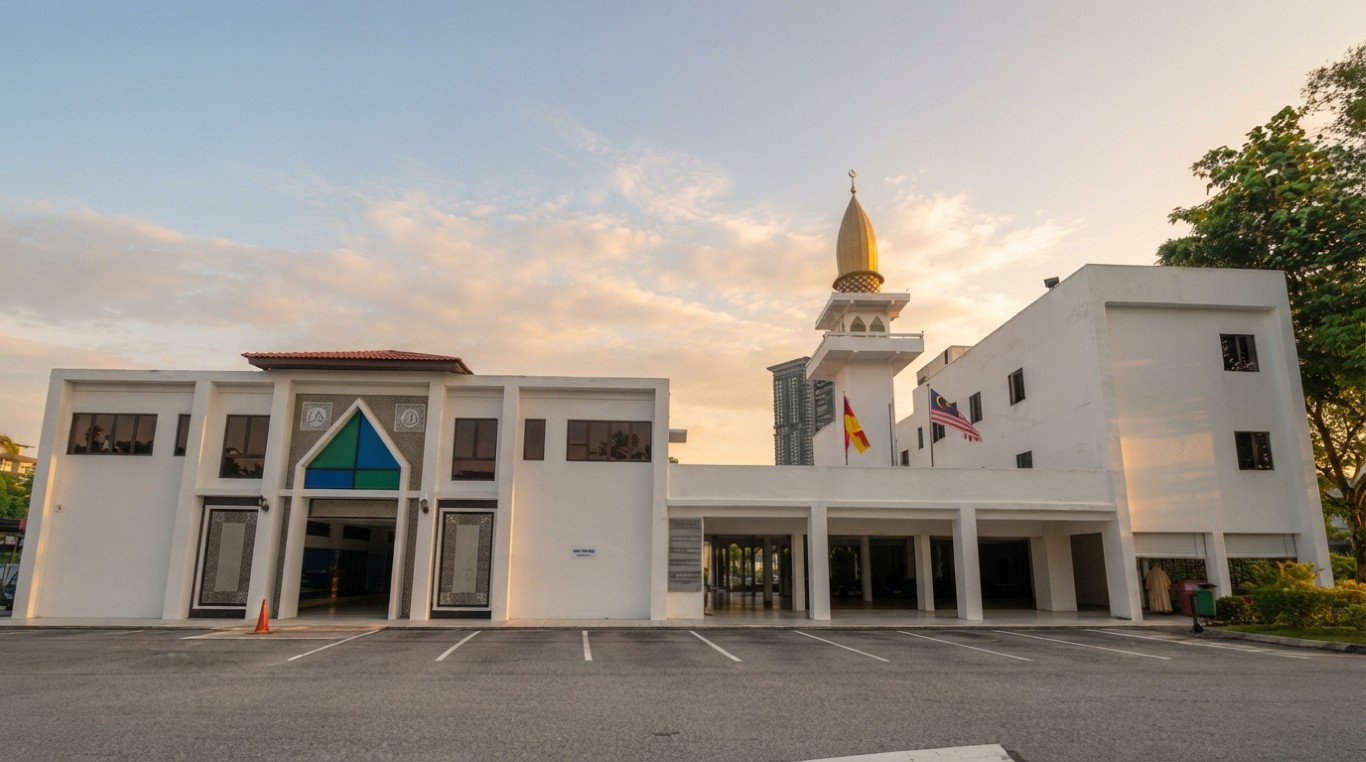 MASJID AMINAH AL - MUHAIRI in Selangor