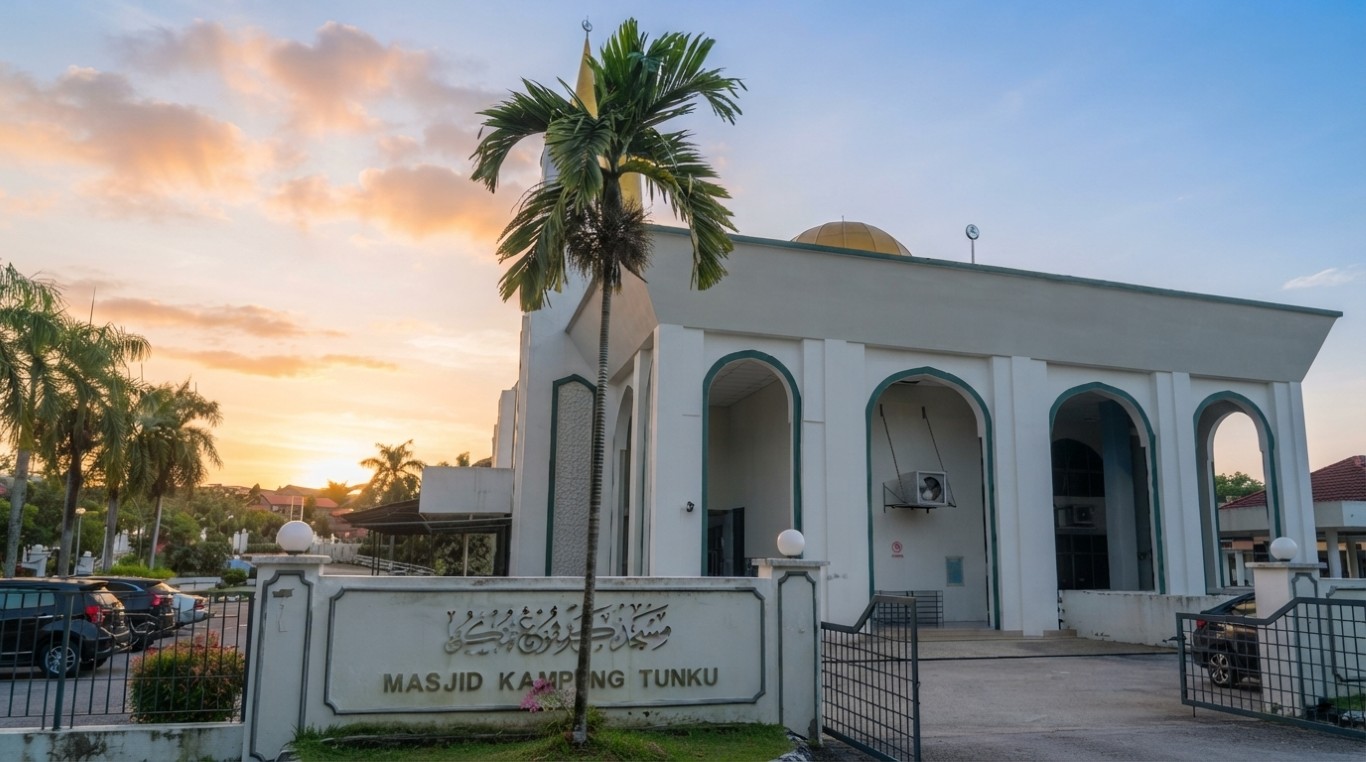 MASJID AR -RAHMAN KG. TUNKU in Selangor