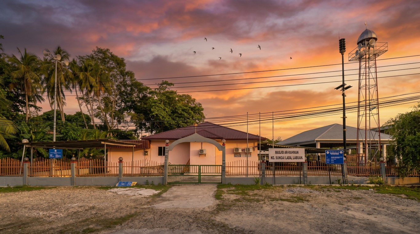 MASJID AR-RAHMAN in Labuan