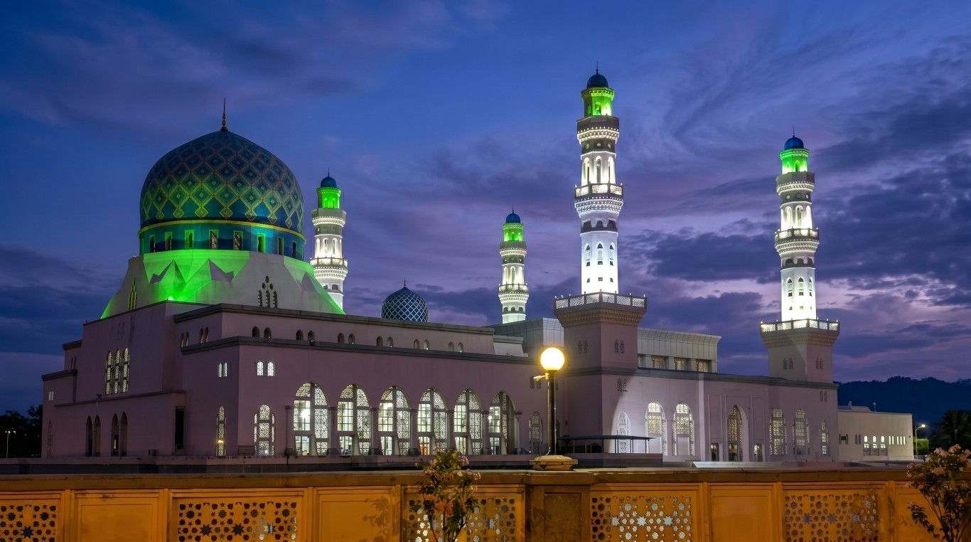 MASJID BANDARAYA KOTA KINABALU gallery image in Sabah