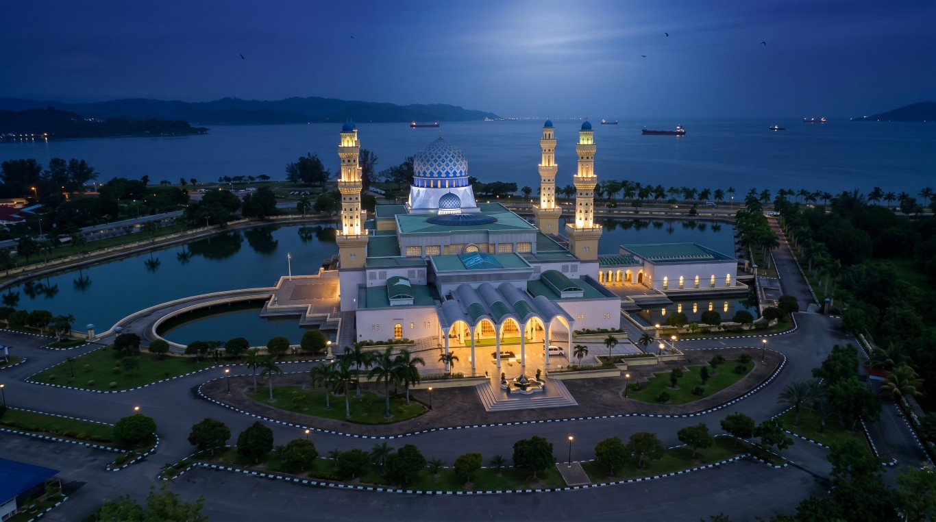 MASJID BANDARAYA KOTA KINABALU gallery image in Sabah