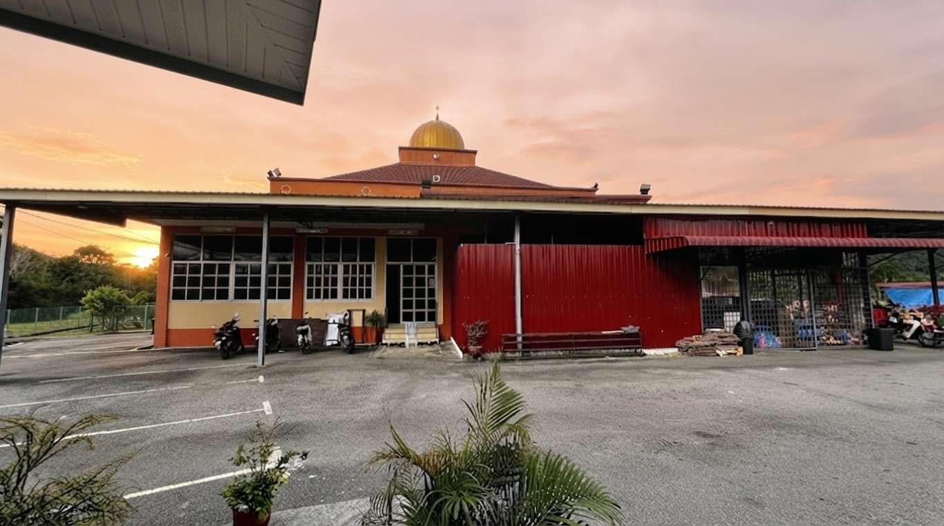 MASJID BARU BATU 4 in Perak