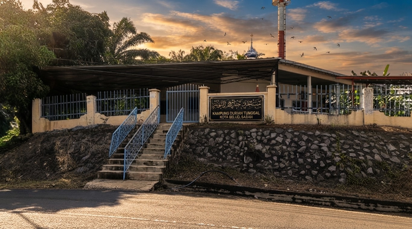MASJID JAMEK AN NUR ,KINABATANGAN in Sabah