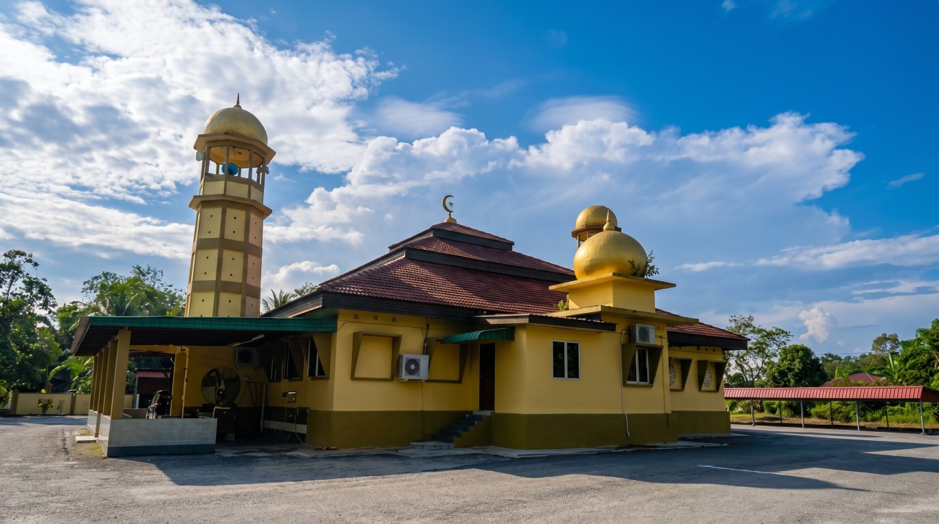 MASJID JAMEK AS SOLEHIN in Perak