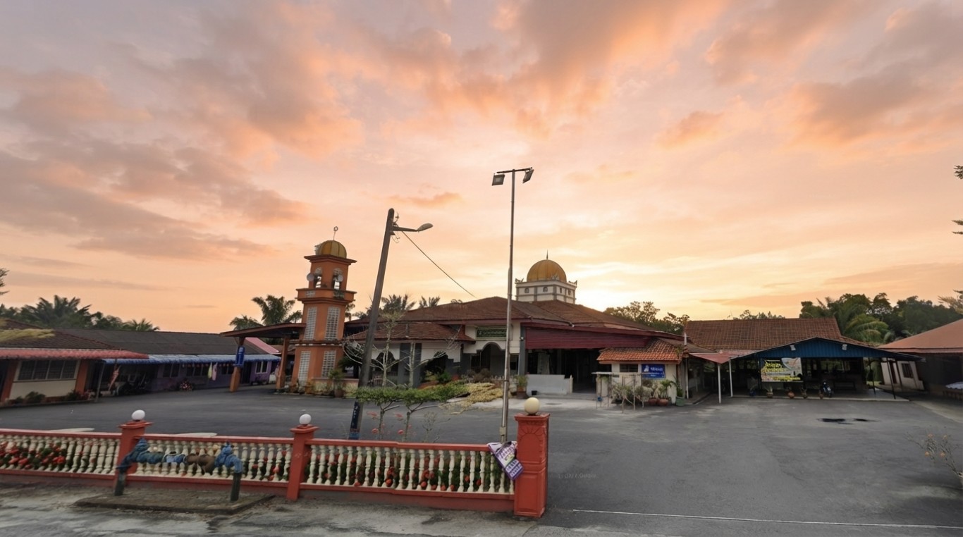 MASJID JAMEK KG. SUNGAI MANGKOK in Perak