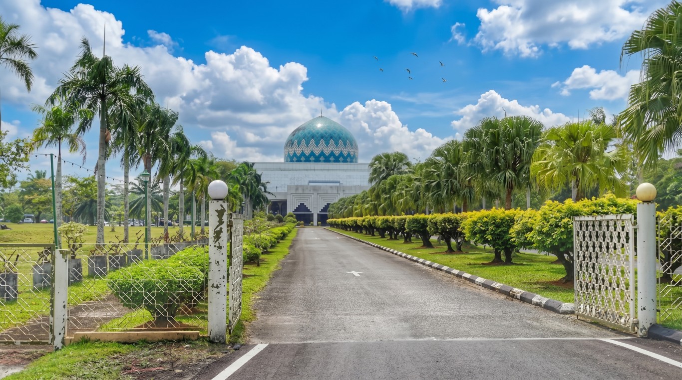 MASJID JAMEK NEGERI SARAWAK gallery image in Sarawak