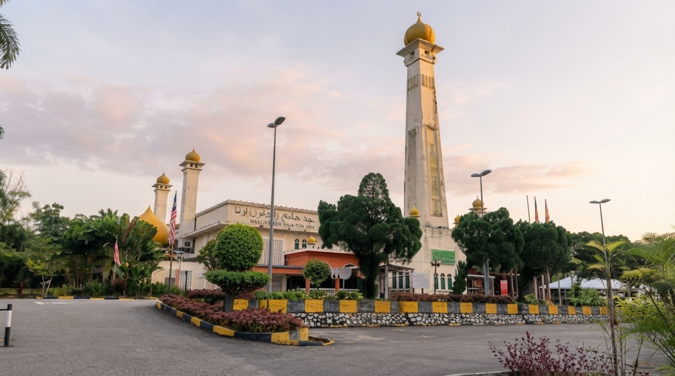 MASJID JAMEK RAJA TUN UDA in Selangor