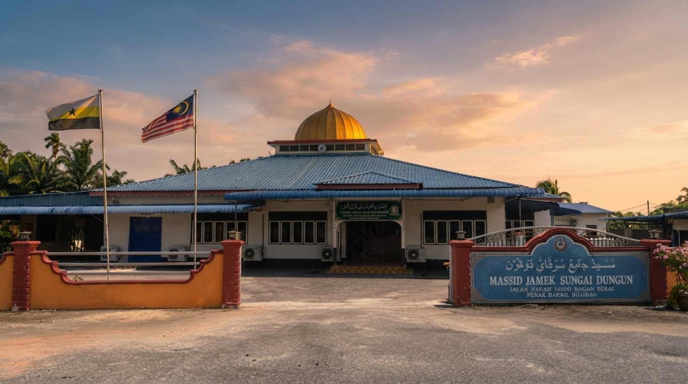 MASJID JAMEK SUNGAI DUNGUN in Perak