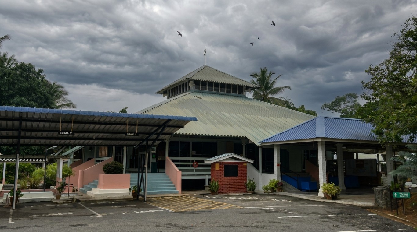MASJID KAMPUNG BERTANG in Pahang
