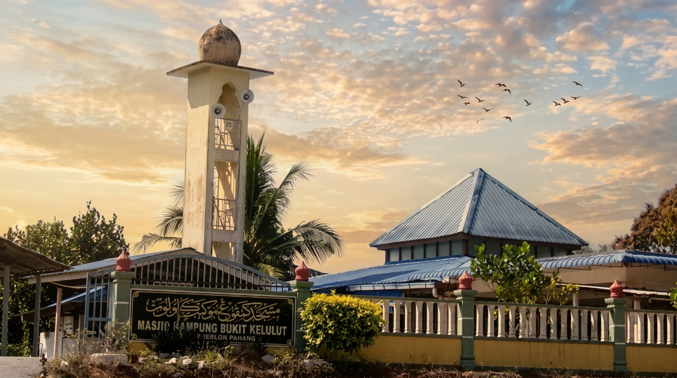 MASJID KAMPUNG BUKIT KELULUT in Pahang