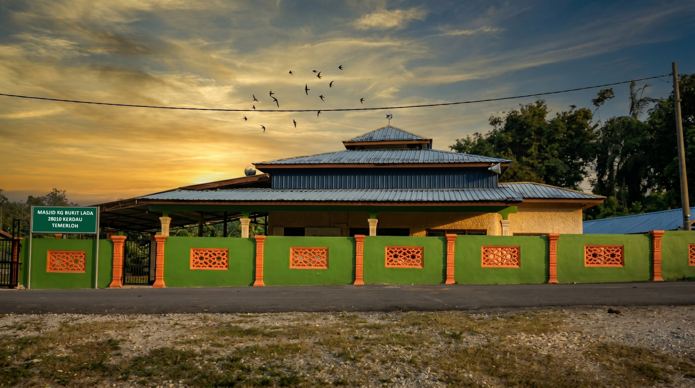 MASJID KAMPUNG BUKIT KOTA in Pahang