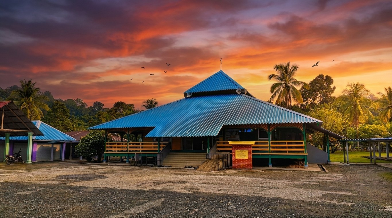MASJID KAMPUNG CHEGAR PERAH in Pahang