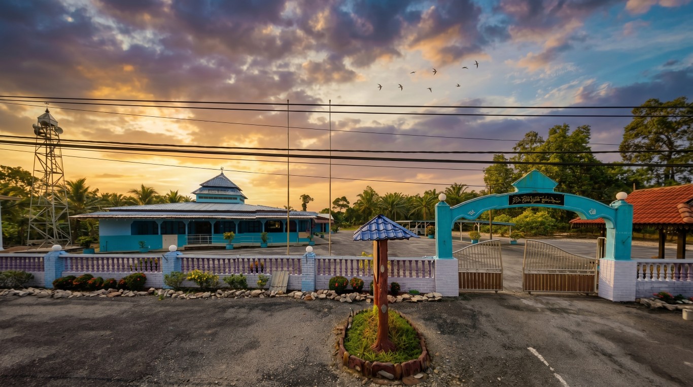 MASJID KAMPUNG PERMATANG DUKU in Johor