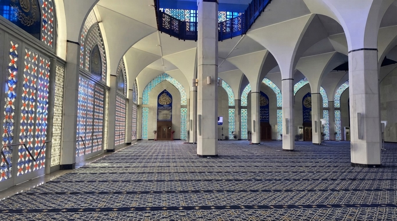 MASJID SULTAN SALAHUDDIN ABDUL AZIZ SHAH gallery image in Selangor